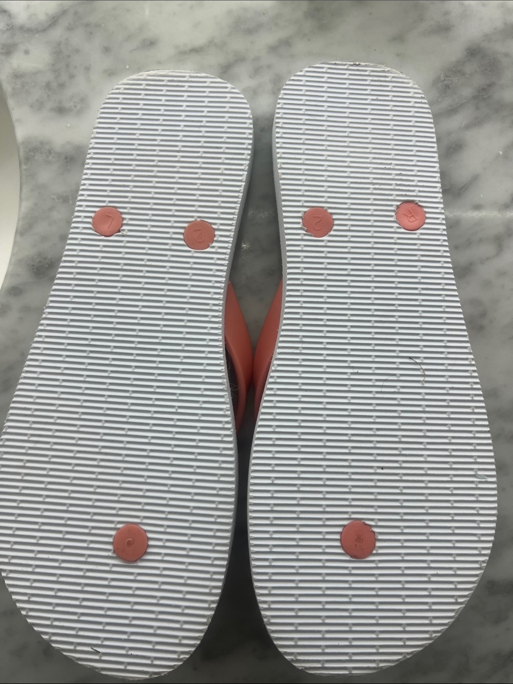 The Boca Raton 🩷Spa Flip Flops - Picture 3 of 4